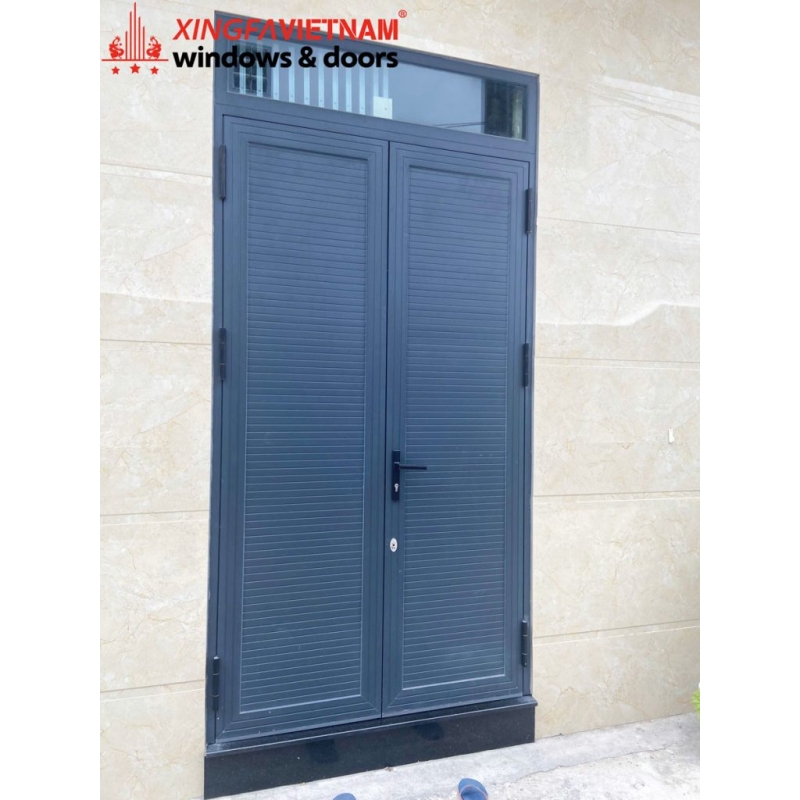 Cửa đi 2 cánh mở quay Nhôm Lamri Xingfa Quảng Đông Chính Hãng