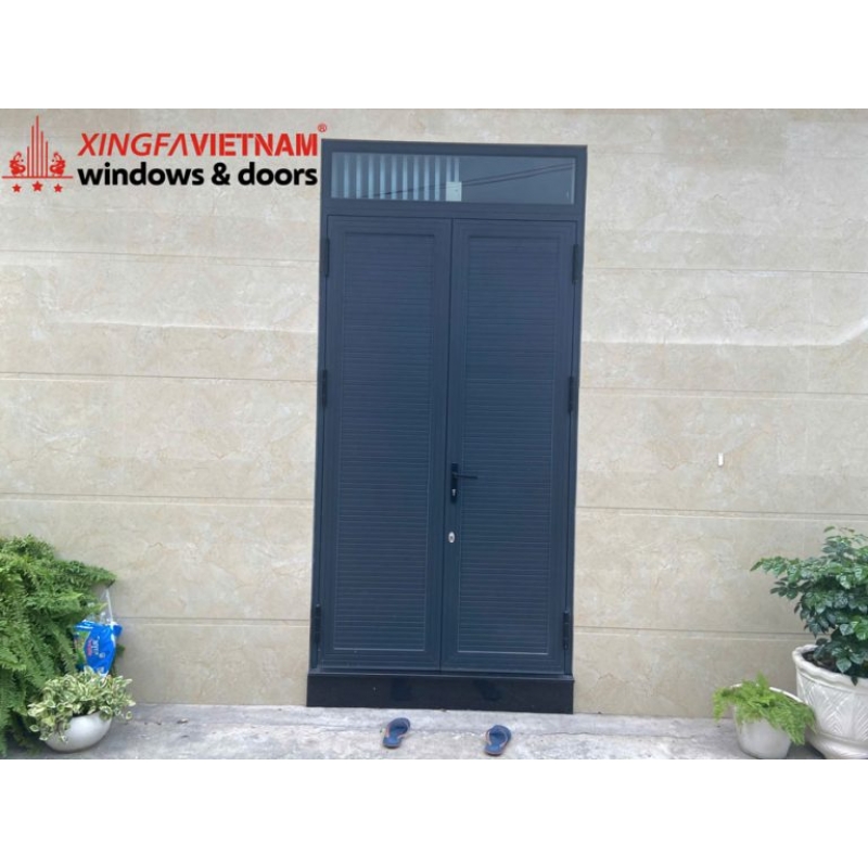 Cửa đi 2 cánh mở quay Nhôm Lamri Xingfa Quảng Đông Chính Hãng