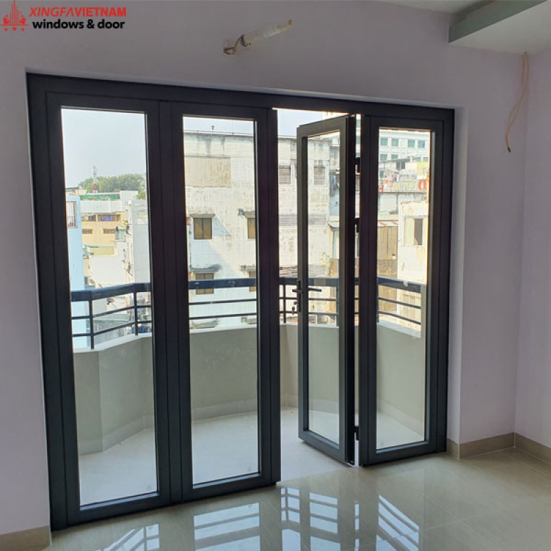 Cửa đi mở quay 4 cánh nhôm Xingfa Quảng Đông chính hãng
