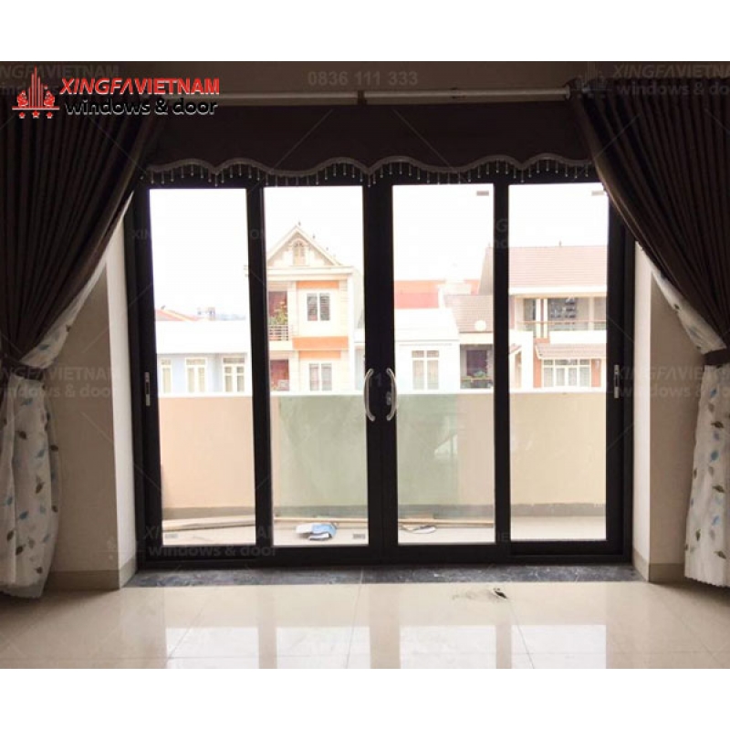 Cửa đi mở trượt 4 cánh nhôm Xingfa Quảng Đông chính hãng