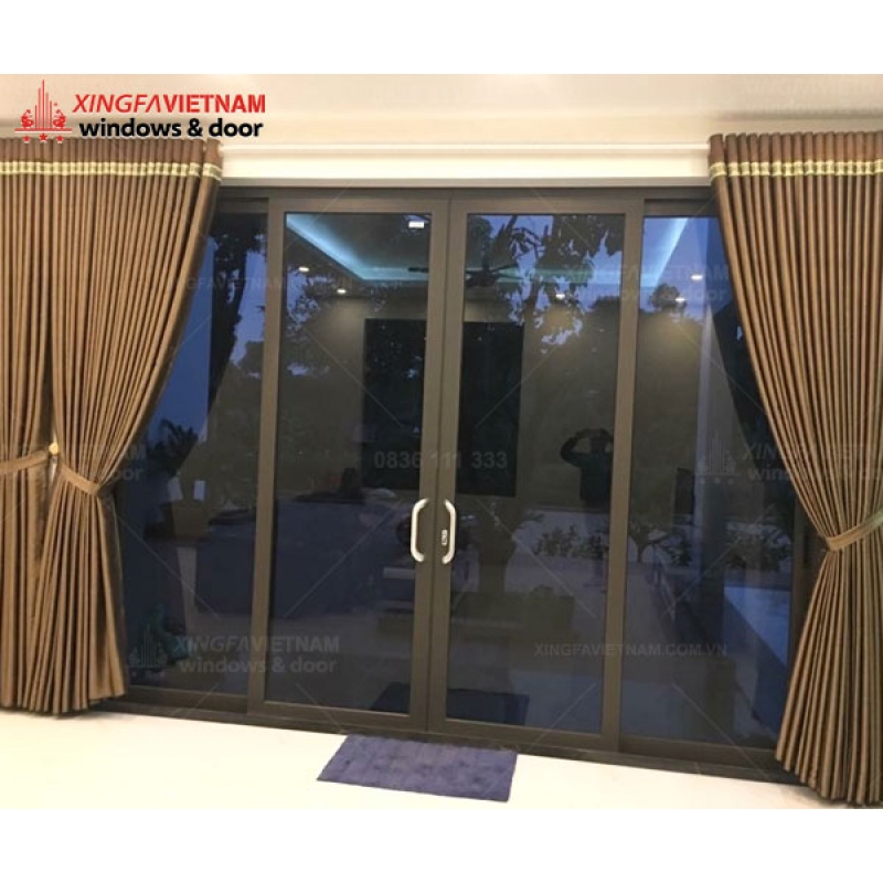 Cửa đi mở trượt 4 cánh nhôm Xingfa Quảng Đông chính hãng